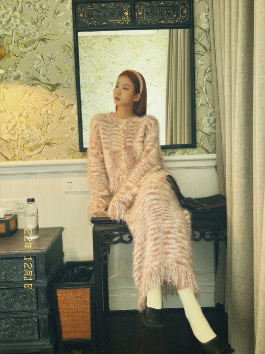 Celebrity Hall knitted suit female autumn and winter 2022 new high-end casual fashion slimming skirt two-piece set