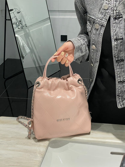 Xiaoxiang style rhombic chain backpack 2023 new soft leather handbag small bag niche design fashion backpack trend