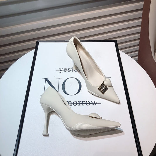 White high-heeled shoes 2022 autumn new niche design fairy love metal buckle pointed toe stiletto heel shallow mouth single shoes