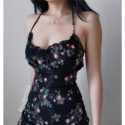 SUP sexy wild rose French V-neck fungus edge suspender dress with straps and waist, thin and sagging holiday skirt 1111
