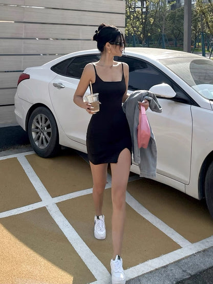Jingye sexy suspender dress female 2022 summer temperament self-cultivation slimming bag hip side split one-step skirt short skirt