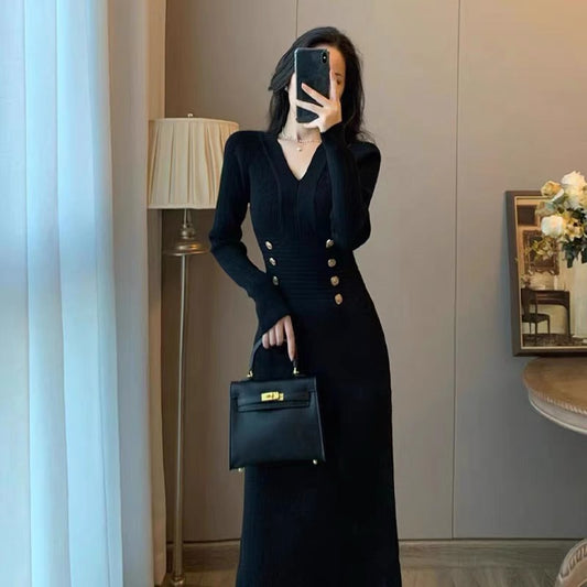 French retro black knitted dress temperament slim slim v-neck sweater skirt bottoming long skirt autumn and winter women