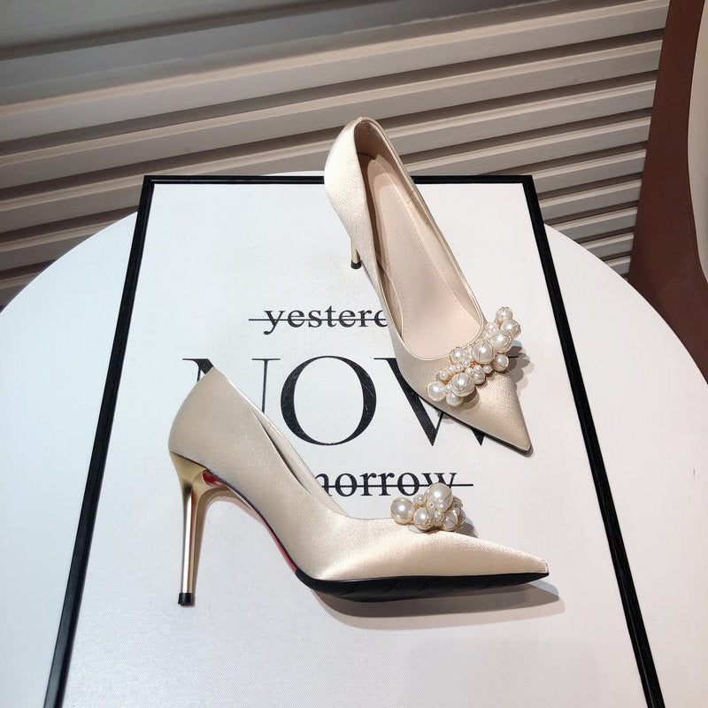 Satin high-heeled dress shoes 2022 autumn new Korean style French fairy style pearl pointed toe stiletto single shoes wedding shoes