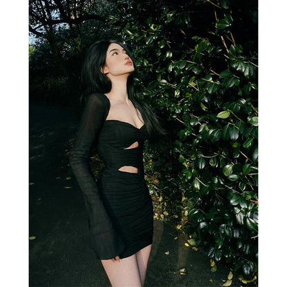 Black Slim Dress Temperament Goddess Fan 2022 Autumn New Style Hollow Design Sense Niche Skirt Short Section