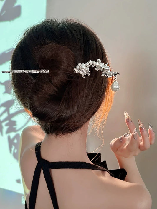 New Chinese style metal pleated pearl hairpin