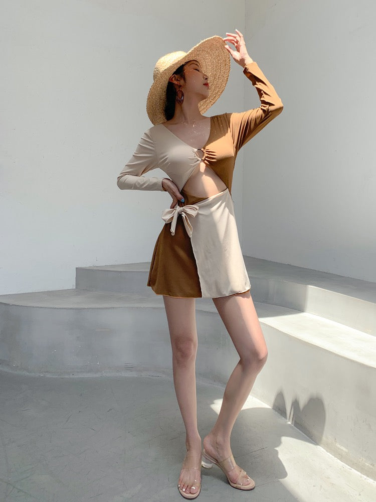 Jinzhu swimsuit women's conjoined 2022 new hot style slimming cover belly small chest conservative long-sleeved hot spring bathing suit