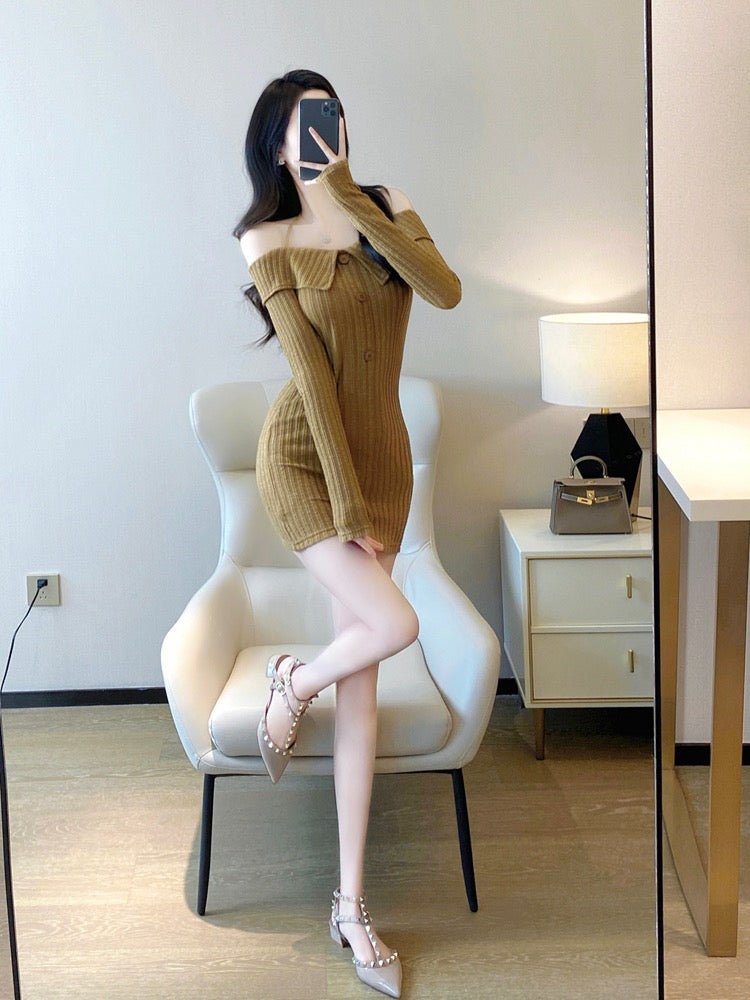 Knitted dress women's autumn and winter 2023 new temperament ladies one word collar strapless hanging neck sexy hot girl bag hip skirt