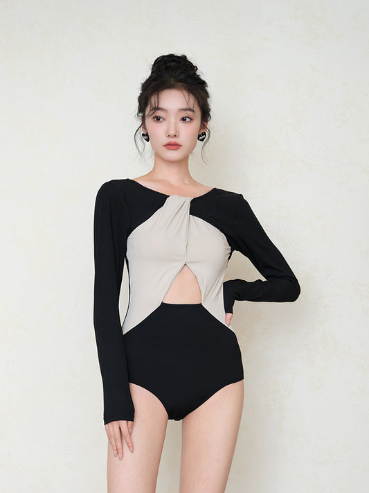 Jinzhu swimsuit women's conjoined 2022 new hot style slimming cover belly small chest conservative long-sleeved hot spring bathing suit