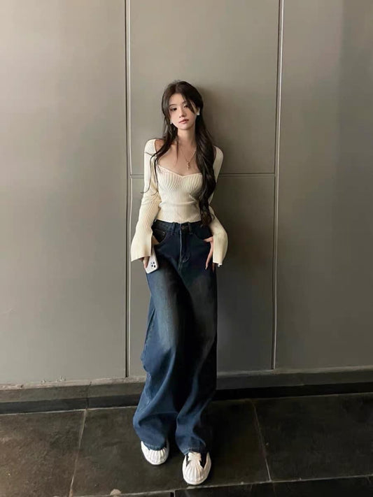 Sweater women's new 2022 early autumn square collar pit strip pure desire style niche design slim slim slit knitted sweater women 2039