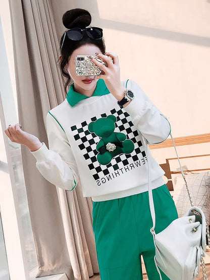 Autumn complete set with a complete set of women's 2022 new pants two-piece age-reducing European goods beautiful sweater suit