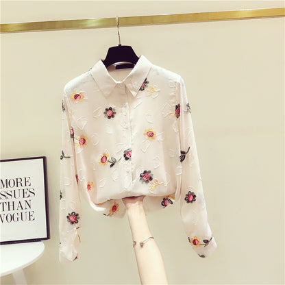 Embroidered shirt women's 2022 early autumn new design sense niche shirt long-sleeved small fresh all-match temperament top trendy