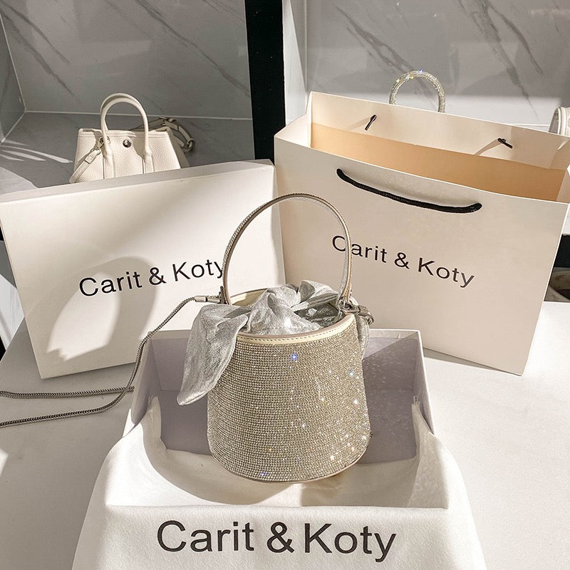 Niche design rhinestone bag 2021 new trendy fashion diamond bow bucket bag chain bag one shoulder messenger