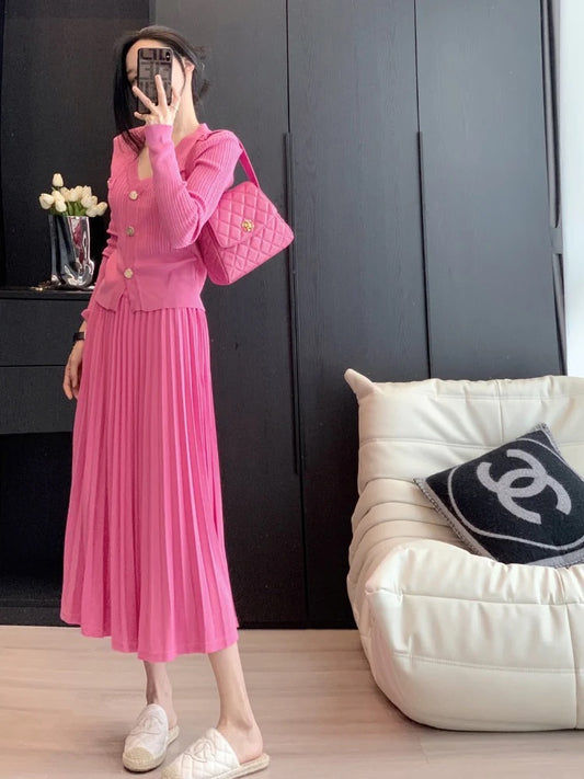 Leathercat 2022 new small fragrance style fashion western style senior light familiar style pleated skirt two-piece suit women 1673