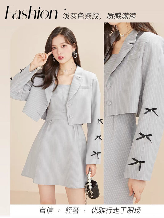 Fantu 2022 autumn new style bow decoration fashion suit women's short long-sleeved zipper suspender skirt two-piece set