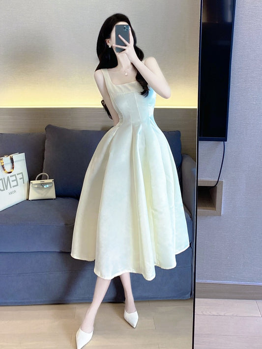 High-end French dress women's summer 2022 new temperament light luxury mid-length a-line suspender dress dress 2034