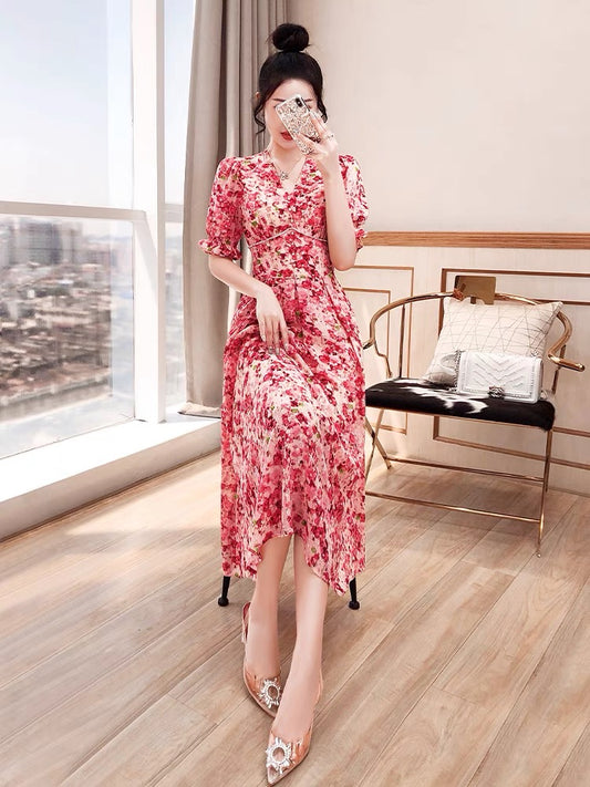 Red skirt women's 2022 new summer dress long temperament celebrity v-neck floral chiffon seaside holiday dress