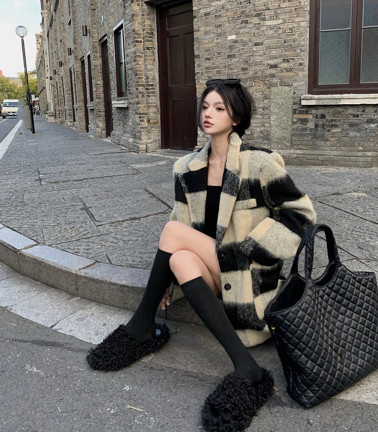 Korean plaid woolen suit jacket women's autumn and winter mid-length Hepburn style loose temperament thickened woolen coat