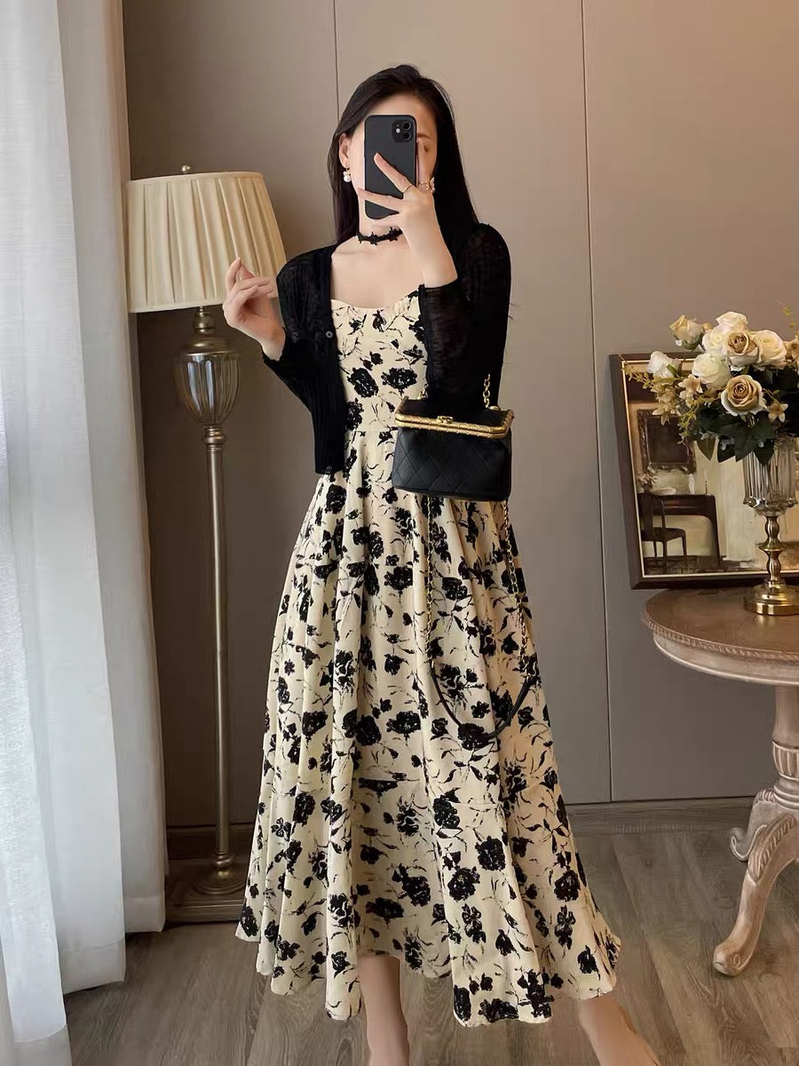 Floral suspender dress female 2022 summer new French retro Hepburn style high-end temperament two-piece suit