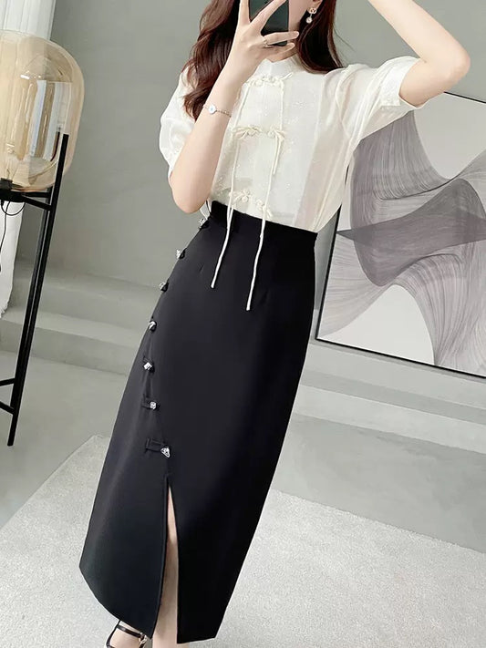 Early autumn outfits with a complete set of women's clothing, light luxury, high-definition temperament, ladies, retro country style shirts, two-piece suits, skirts 1808