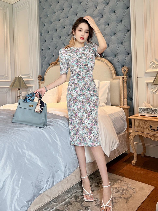 European station bag hip temperament floral waist lace dress 2022 summer new lazy slim round neck skirt