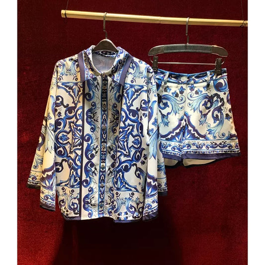 High-quality royal sister fried street blue and white porcelain printed shorts suit female summer fashion net red two-piece set 2022 new