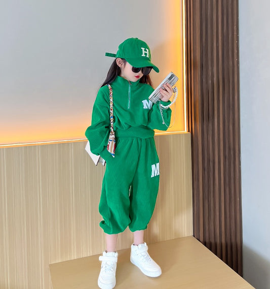 Girls autumn suit 2022 new children's foreign style fashionable medium and big boys and girls spring and autumn casual sweater two-piece set