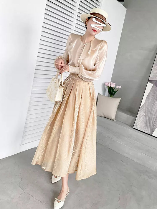 Early autumn pear-shaped figure wear high-end goddess fan temperament retro Hong Kong style chic top two-piece suit skirt 1825