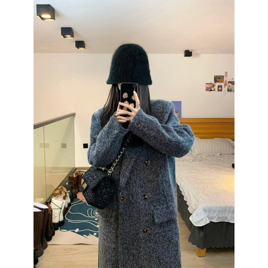 High-end small gray mid-length coat women's autumn and winter design sense niche thickened padded woolen coat
