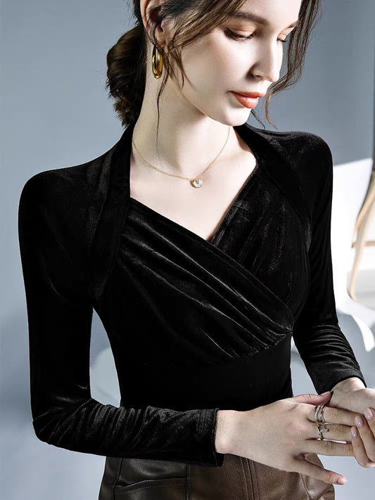 2022 new design sense irregular velvet long-sleeved t-shirt bottoming shirt women's autumn and winter V-neck top small shirt tide