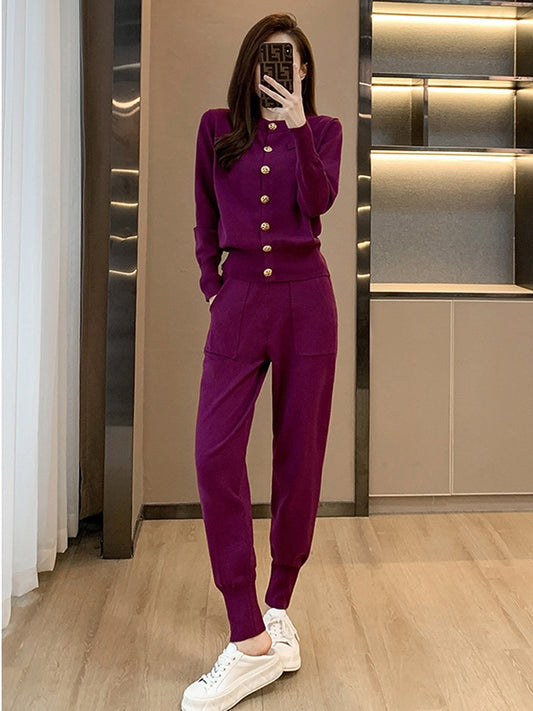 Casual sports suit women's spring and autumn self-cultivation and slim fashion age-reducing high-level knitted sweater two-piece western style