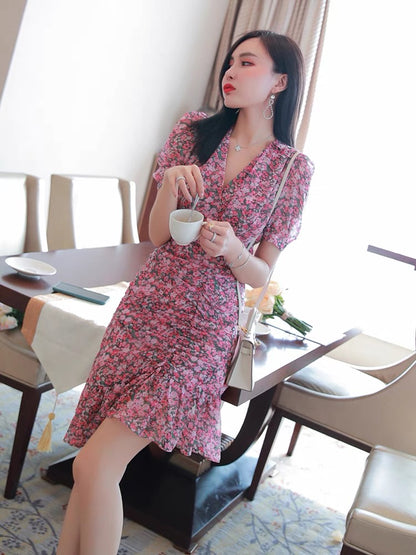 Dress summer 2022 new women's clothing temperament goddess Fan Mingyuan v-neck floral skirt fashion chiffon skirt