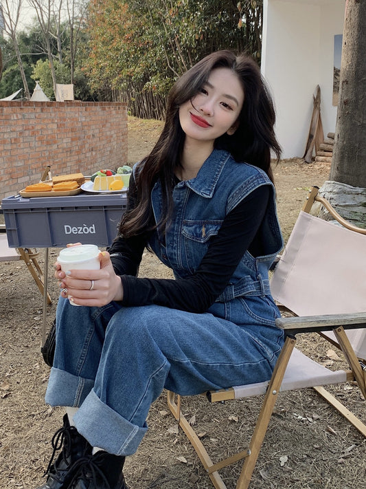 Tooling retro denim jumpsuit female design sense niche 2023 spring and autumn new slim high waist casual pants tide