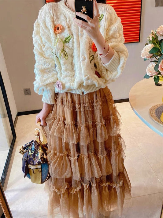 JENNIFER JXLIU Korea autumn and winter three-dimensional flower cream beige puff sleeve short knitted sweater