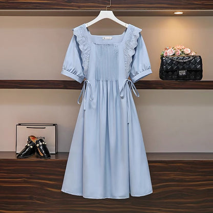 Large size women's clothing 2022 new summer fat sister French sweet, age-reducing, Western-style, covering the flesh and showing thin chic dress