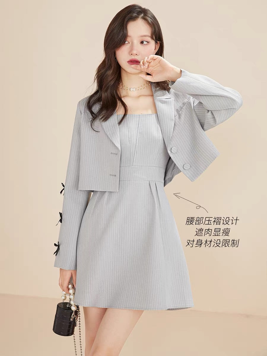 Fantu 2022 autumn new style bow decoration fashion suit women's short long-sleeved zipper suspender skirt two-piece set