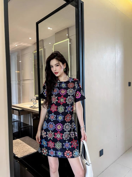 Celebrity temperament heavy industry beaded diamond round neck slim slim dress female 2022 summer new small skirt 1428
