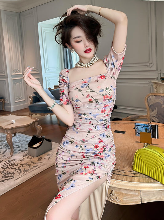 Pear-shaped figure wears a small tall floral dress new style a and sassy pleated slim tea break skirt for women 2007