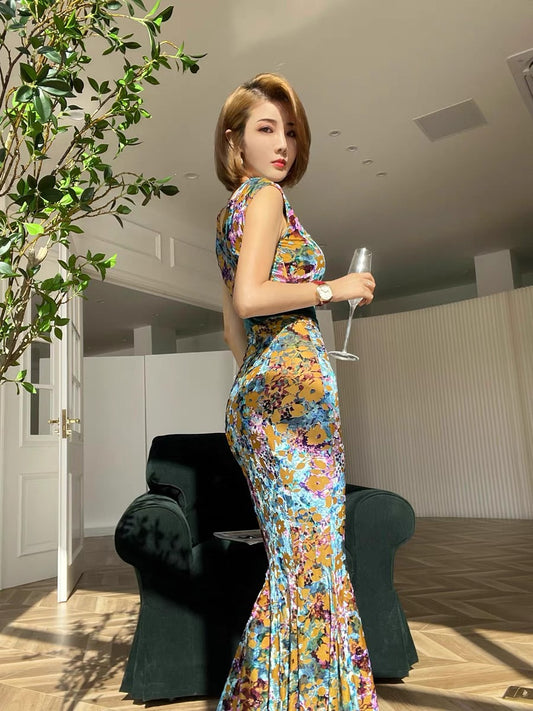 XULU original summer light luxury velvet contrasting color burnt fishtail skirt elegant goddess slim sleeveless V-neck dress