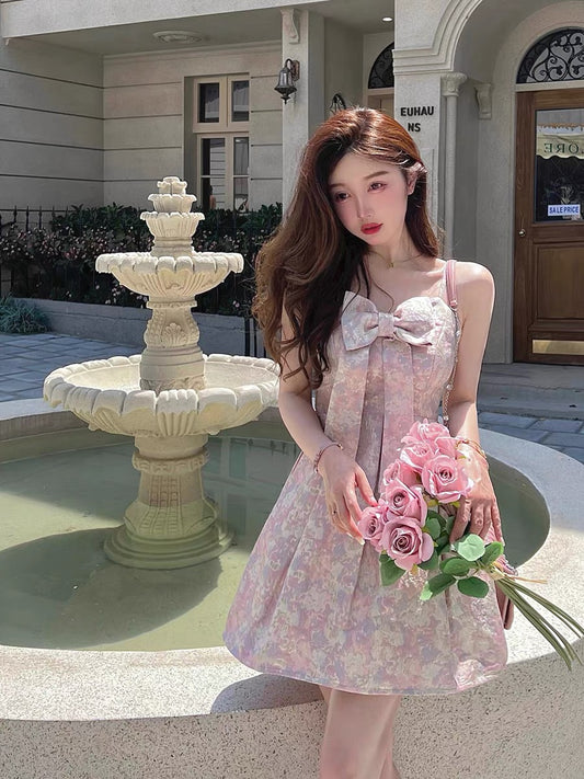 Q women's family oil painting / limited new bow dress embossed two-wear pink floral suspender skirt