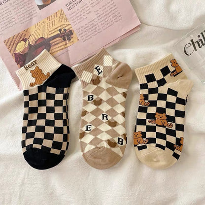 Spring and Autumn Plaid Bear Socks Women's Socks Ins Tide Cartoon Cute Net Red Student Cotton Versatile Short Tube