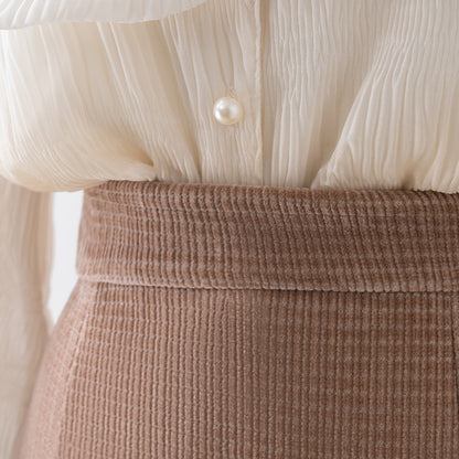Khaki mermaid skirt female autumn and winter 2022 new high waist bag hip skirt mid-length corduroy skirt professional