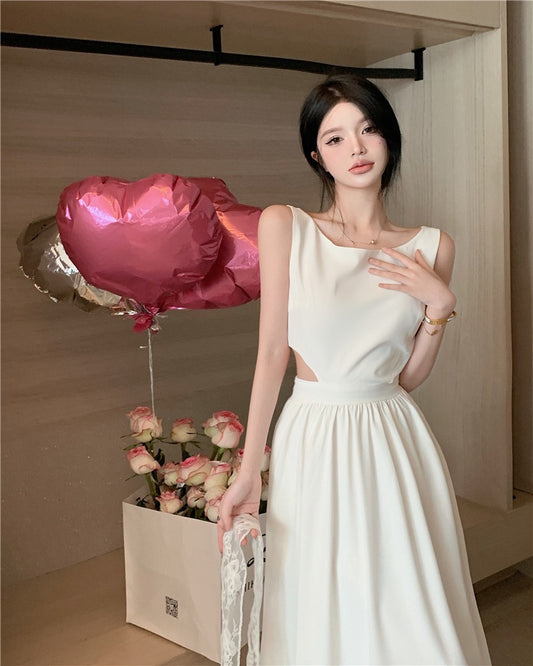 High-end hollow sleeveless dress women's summer French Hepburn style skirt 2023 new waist temperament long skirt