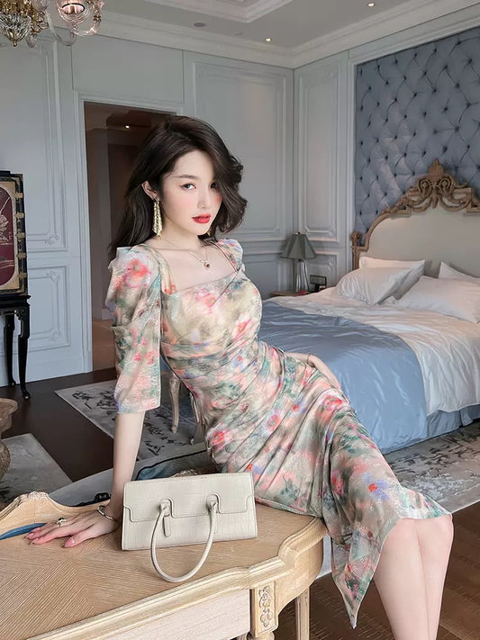 European station floral waist square neck dress feminine temperament high-end 2022 summer sexy gentle skirt 1669