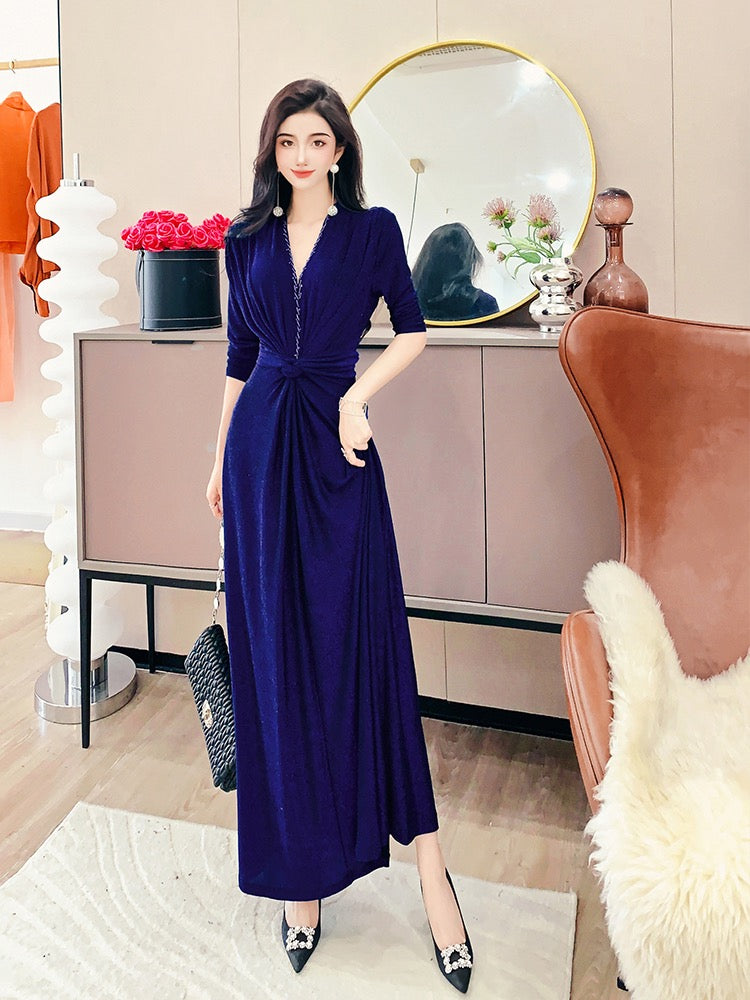 Sister Fei custom-made French light luxury temperament dress 2022 autumn new women's V-neck over-the-knee mid-length skirt