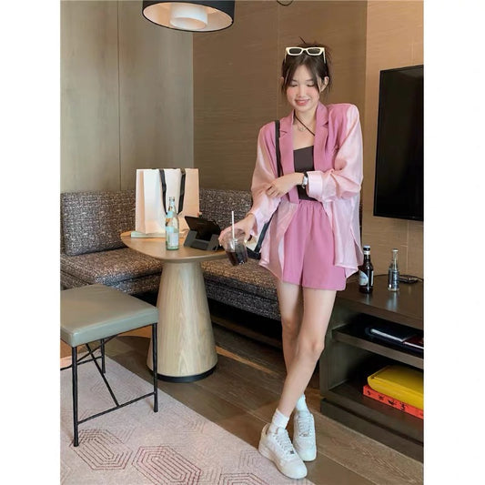 Fashionable fried street suit female 2022 new summer color contrast suit shirt high waist shorts high-quality two-piece suit