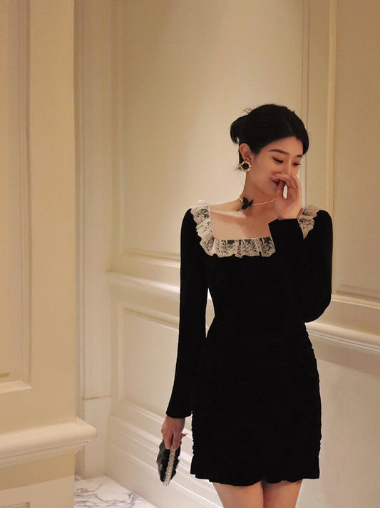 Thirteen and Little Velvet Dress Women's Autumn and Winter Long-sleeved Little Black Dress Lace Square Neck Waist Bag Hip Skirt