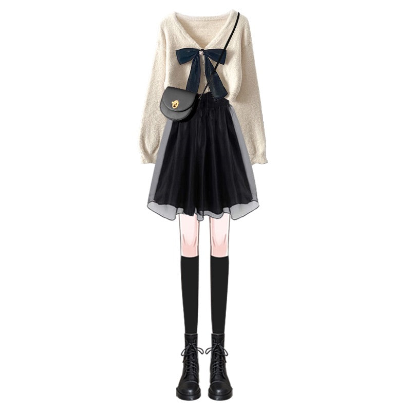 French high-end suspender dress looks thin 2023 new female chic sweet and spicy bow cardigan early autumn suit