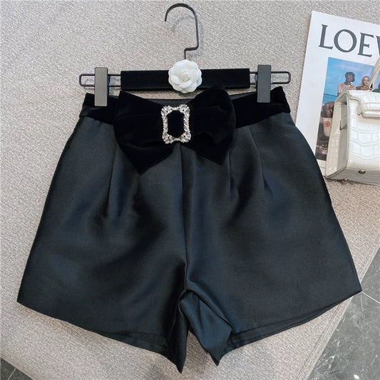 2021 autumn new temperament rhinestone bow gold velvet belt pearl satin high waist A-line hot pants shorts women 1619