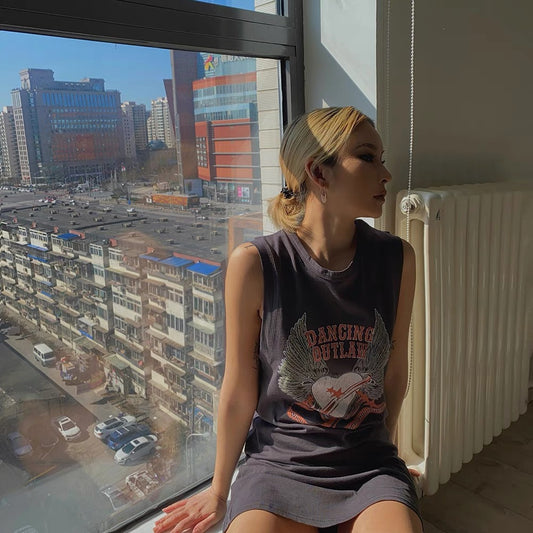 Cool retro street shooting personality old-fashioned printed sleeveless vest women's summer wear shows thin body top T-shirt good health