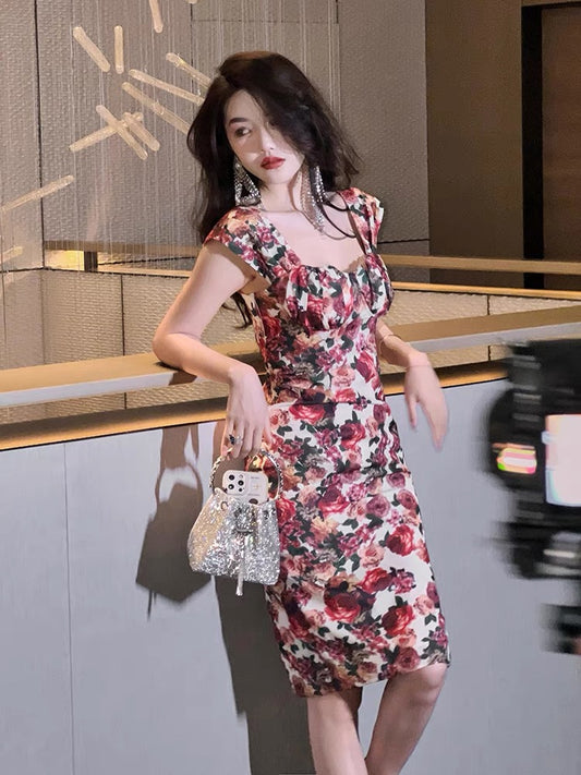 European station Versailles rose dress French sexy bellflower waist bag hip romantic floral suspender skirt summer